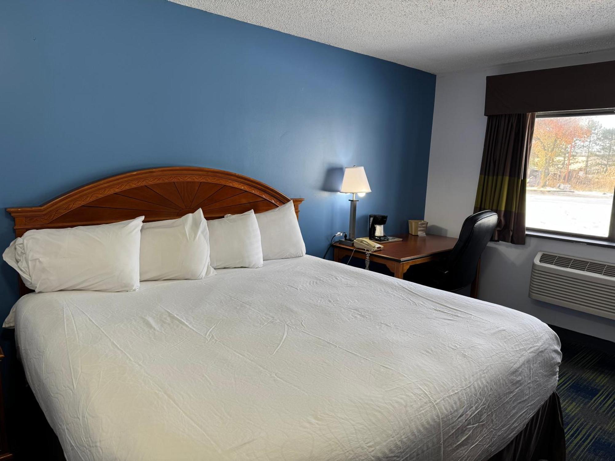 South Ridge Inn North Ridgeville 外观 照片